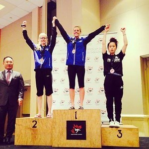 Photo podium Chloé Plante: Championne Canadienne chez les poids léger en taekwondo